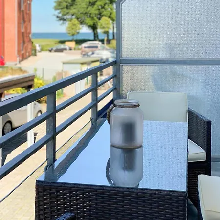 Reede 54 * Scharbeutz